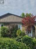 97 GUILDWOOD Drive | Hamilton Ontario | Slide Image Two