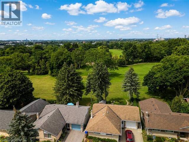 124 CARWOOD Avenue Kitchener Ontario, N2G 3B9 - 3 Bedrooms Home For Sale