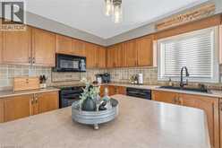 7 HEARTHBRIDGE Street | Kitchener Ontario | Slide Image Fifteen