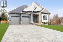 27 MAPLE LEAF Avenue S | Ridgeway Ontario | Slide Image Thirty-five