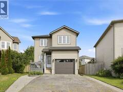 801 HUNTERS GATE Crescent Woodstock Ontario, N4V 1G3