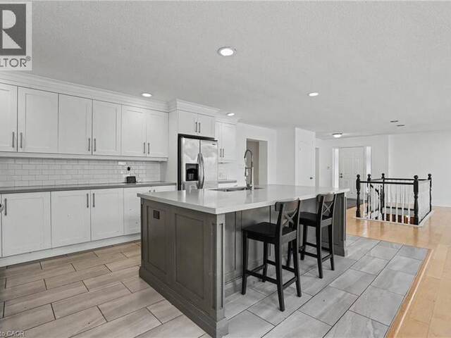 100 HARDALE Crescent Hamilton Ontario, L8T 1Y3 - 4 Bedrooms Home For Sale