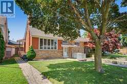 100 HARDALE Crescent | Hamilton Ontario | Slide Image Three