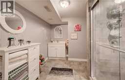 521 SNOWDROP Court | Kitchener Ontario | Slide Image Thirty-three