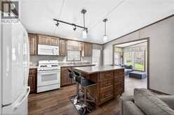 4449 MILBUROUGH Line Unit# 5 Beech Street | Burlington Ontario | Slide Image Nine