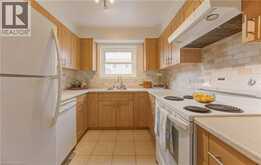 440 PIONEER Drive Unit# 3 | Kitchener Ontario | Slide Image Four