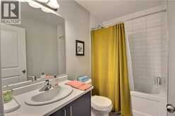 287 CHAPEL HILL Drive | Kitchener Ontario | Slide Image Nine