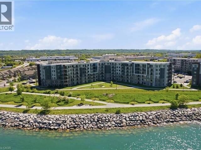 101 SHOREVIEW Place Unit# 129 Hamilton Ontario, L8E 0K2 - 2 Bedrooms Waterfront Condo For Sale