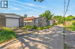 332 EAST Avenue N | Hamilton Ontario | Slide Image Thirty-one