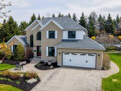 207 WOODRIDGE Drive Woolwich Ontario, N0B 2N0