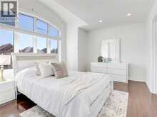 584 PINERY Trail | Waterloo Ontario | Slide Image Eighteen