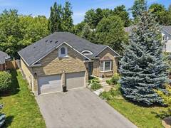515 BIRCHLEAF Walk Waterloo Ontario, N2T 2W5