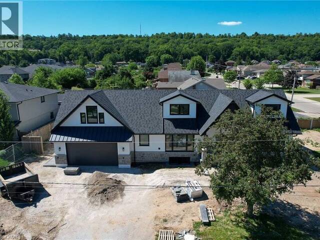 24 ROYCE Avenue Hamilton Ontario, L8G 3B5 - 4 Bedrooms Home For Sale