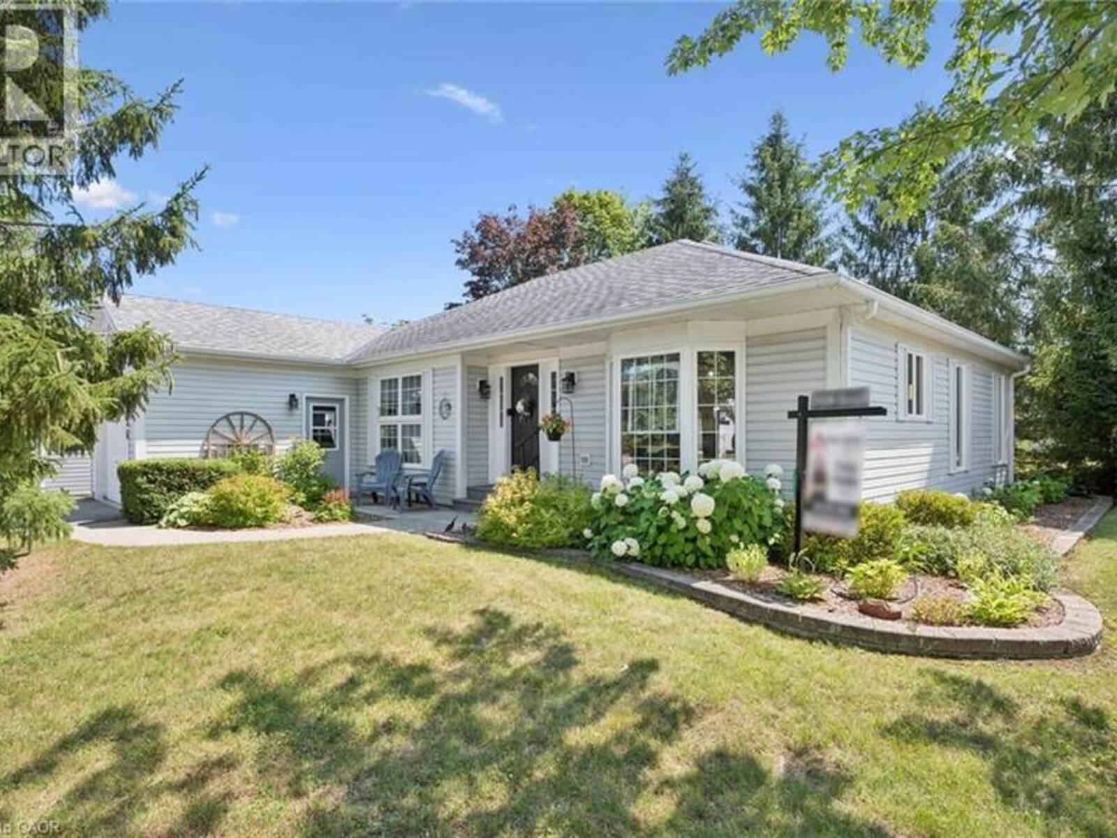 136 BRISTLECONE Crescent, Centre Wellington, Ontario N0B 1J0