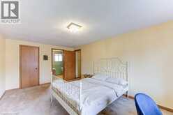 27 WALMER Gardens | London Ontario | Slide Image Thirty