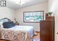 69 PLEASANT Avenue | Hamilton Ontario | Slide Image Thirty