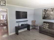 23 BENTLEY Place | Hamilton Ontario | Slide Image Three