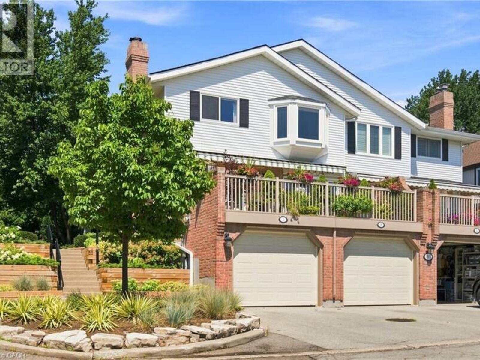 1503 UPPER MIDDLE Road Unit# 1, Burlington, Ontario L7P 4M5