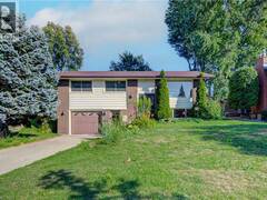 79 GAY Crescent Kitchener Ontario, N2A 2C2