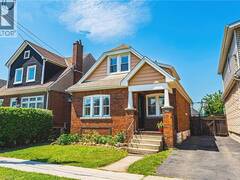 255 WEIR Street N Hamilton Ontario, L8H 5G2
