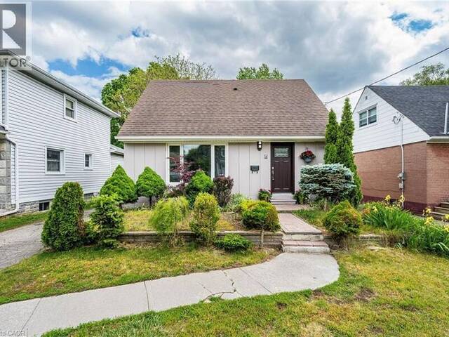 7 PUTNEY Road Toronto Ontario, M8W 2K6 - 3 Bedrooms Home For Sale