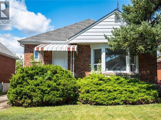 150 BELAND Avenue S Hamilton Ontario, L8K 3T6 - 3 Bedrooms Home For Sale