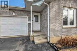 8 BRANTDALE Avenue | Hamilton Ontario | Slide Image Three