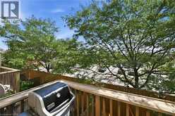 678 ROWLEY Common | Burlington Ontario | Slide Image Thirteen