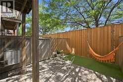 678 ROWLEY Common | Burlington Ontario | Slide Image Twenty-seven