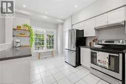 678 ROWLEY Common | Burlington Ontario | Slide Image Eight