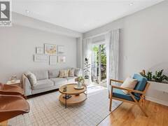 678 ROWLEY Common Burlington Ontario, L7L 0A5