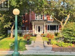 42 LANSDOWNE Road N Cambridge Ontario, N1S 2S9