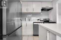 15 ALBRIGHT Road Unit# 811 | Hamilton Ontario | Slide Image Ten