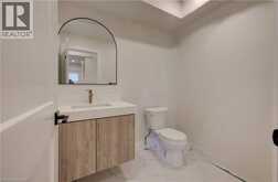 34 MOORE Avenue N | Waterloo Ontario | Slide Image Twelve