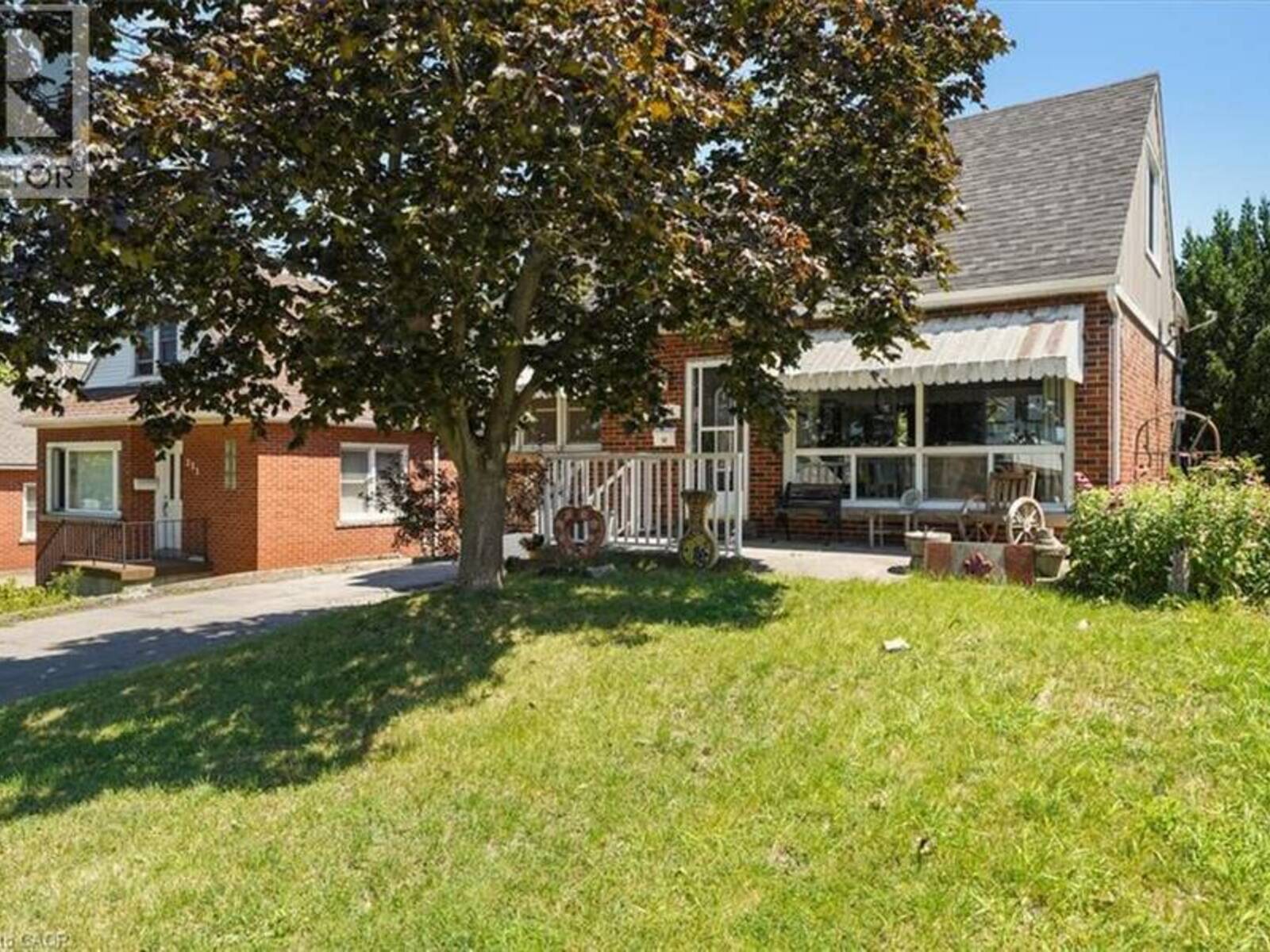 233 AUBURN Avenue, Hamilton, Ontario L8K 3B7