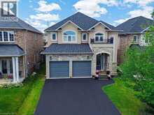 59 BELLSTONE Lane | Hamilton Ontario | Slide Image Four