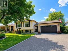 84 ELGAR Avenue Hamilton Ontario, L9C 4E5