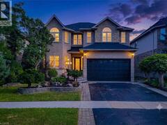 49 STONEHENGE Drive Ancaster Ontario, L9K 1N6