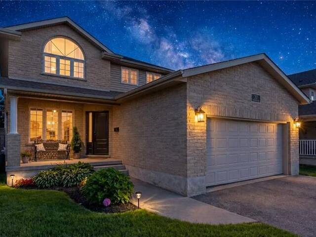 37 APPLEWOOD Street Blandford-Blenheim Ontario, N0J 1S0 - 3 Bedrooms Home For Sale