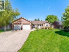 71 GRAYVIEW Drive Markdale Ontario, N0C 1H0