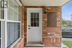 3115 EDGAR Avenue | Burlington Ontario | Slide Image Four