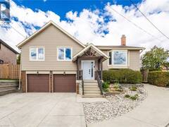 118 NAPOLI Drive Hamilton Ontario, L9C 6X2