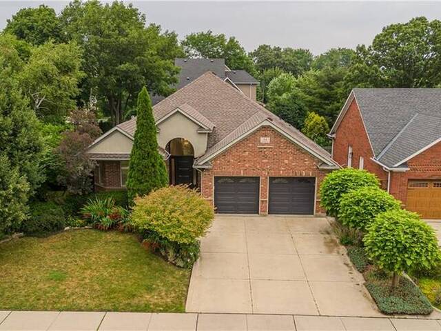 54 WATERWHEEL Crescent Waterdown Ontario, L9H 7B7 - 4 Bedrooms Home For Sale