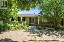 490 TAPLEYTOWN Road | Hamilton Ontario | Slide Image Two