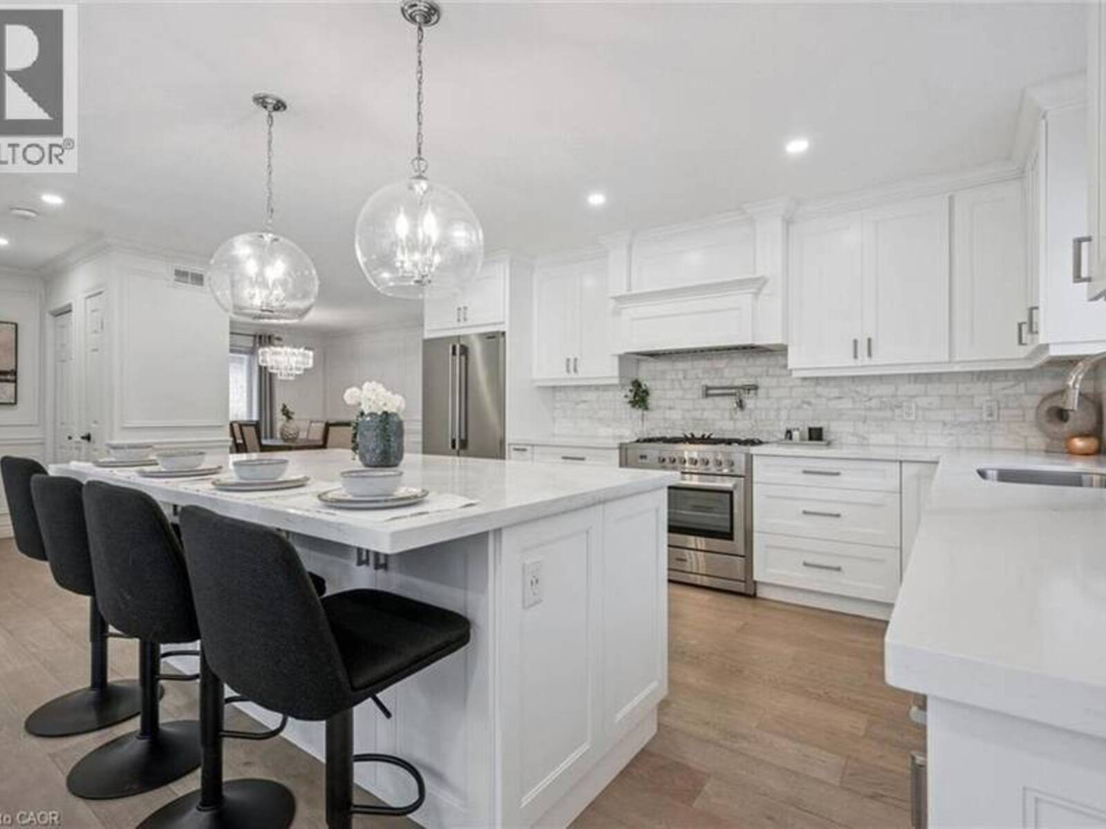 18 KEYS Crescent, Guelph, Ontario N1G 5J7