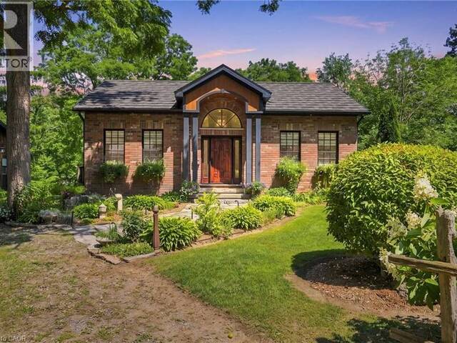 376 MOXLEY Road Hamilton Ontario, L9H 5L5 - 3 Bedrooms Home For Sale