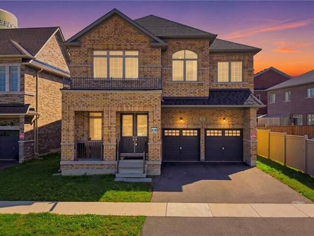11 GRIERSON Trail Waterdown Ontario, L8B 1X5 - 5 Bedrooms Home For Sale