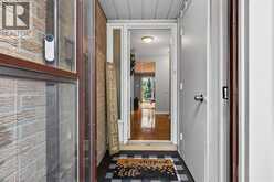 479 WOODVIEW Road Unit# 3 | Burlington Ontario | Slide Image Four
