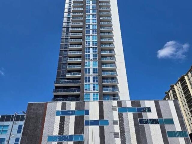 60 FREDERICK Street Unit# 3803 Kitchener Ontario, N2H 0C7 - 2 Bedrooms Condo For Sale
