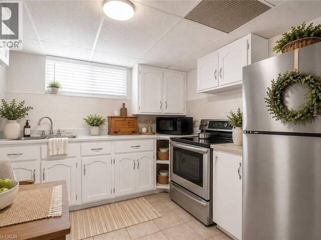 374 UPPER WENTWORTH Street Hamilton Ontario, L9A 4T5 - 7 Bedrooms Home For Sale